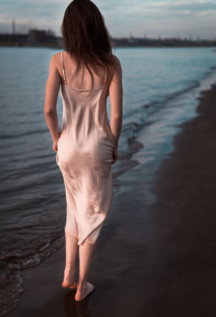 Rosy vegan silk dress
