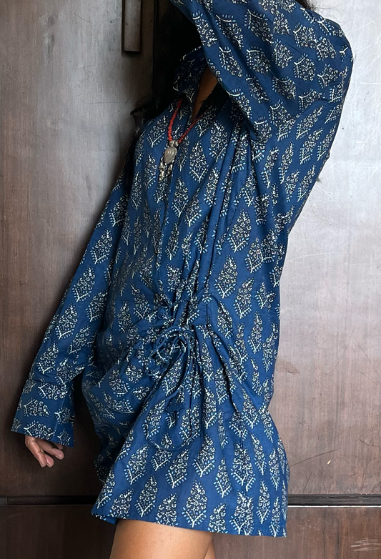 Tie up hem show tree Shirt